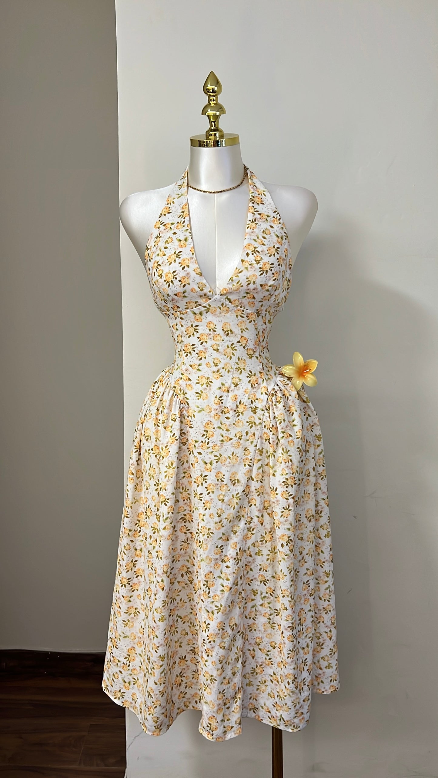 ÉLARA Maxi Dress