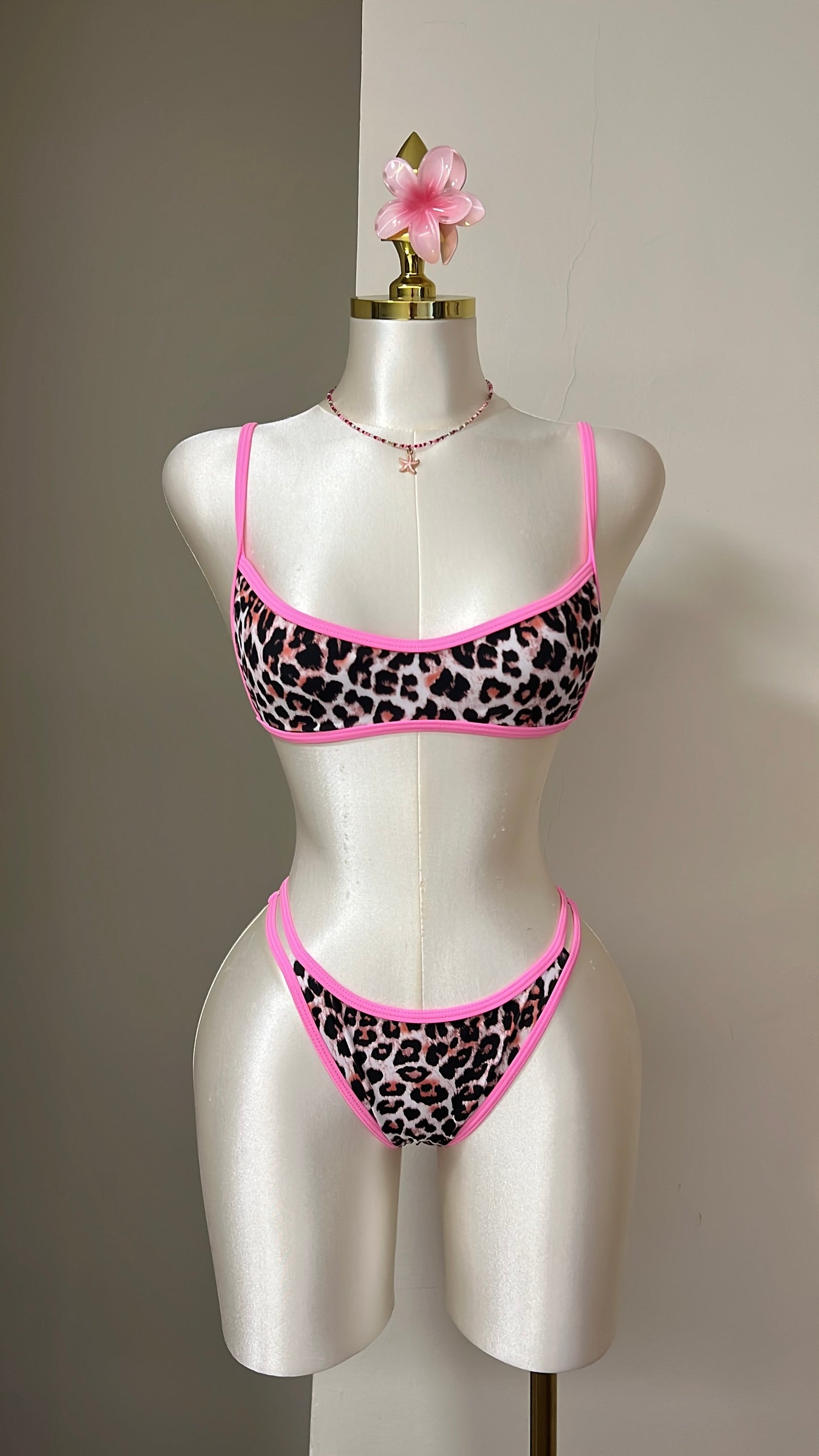 Pretty Leopard Swimwear