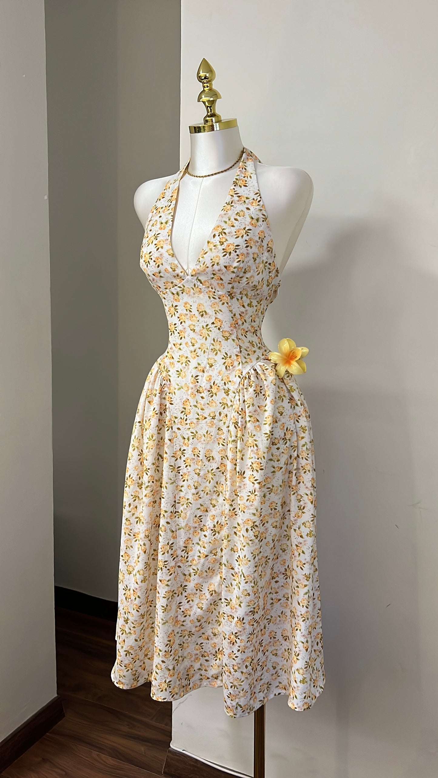 ÉLARA Maxi Dress