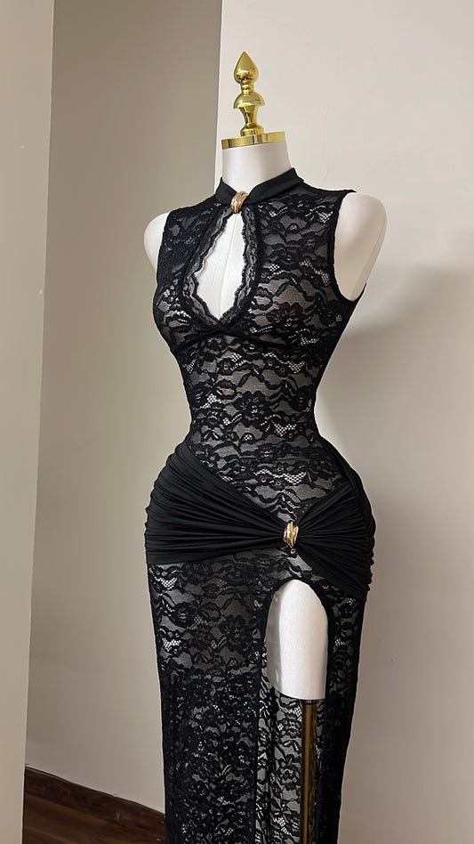 A Midnight Lace