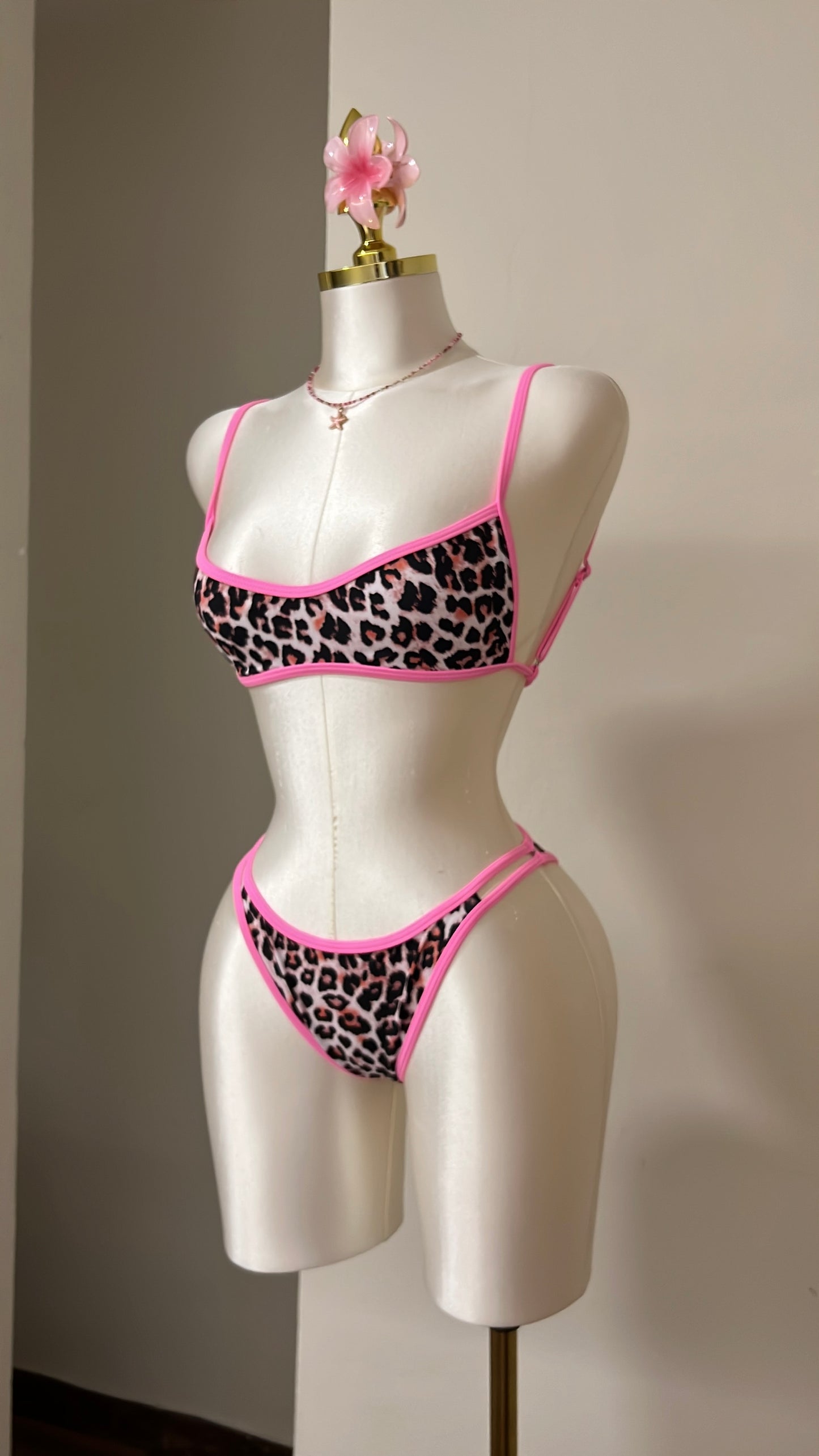 Pretty Leopard Swimwear