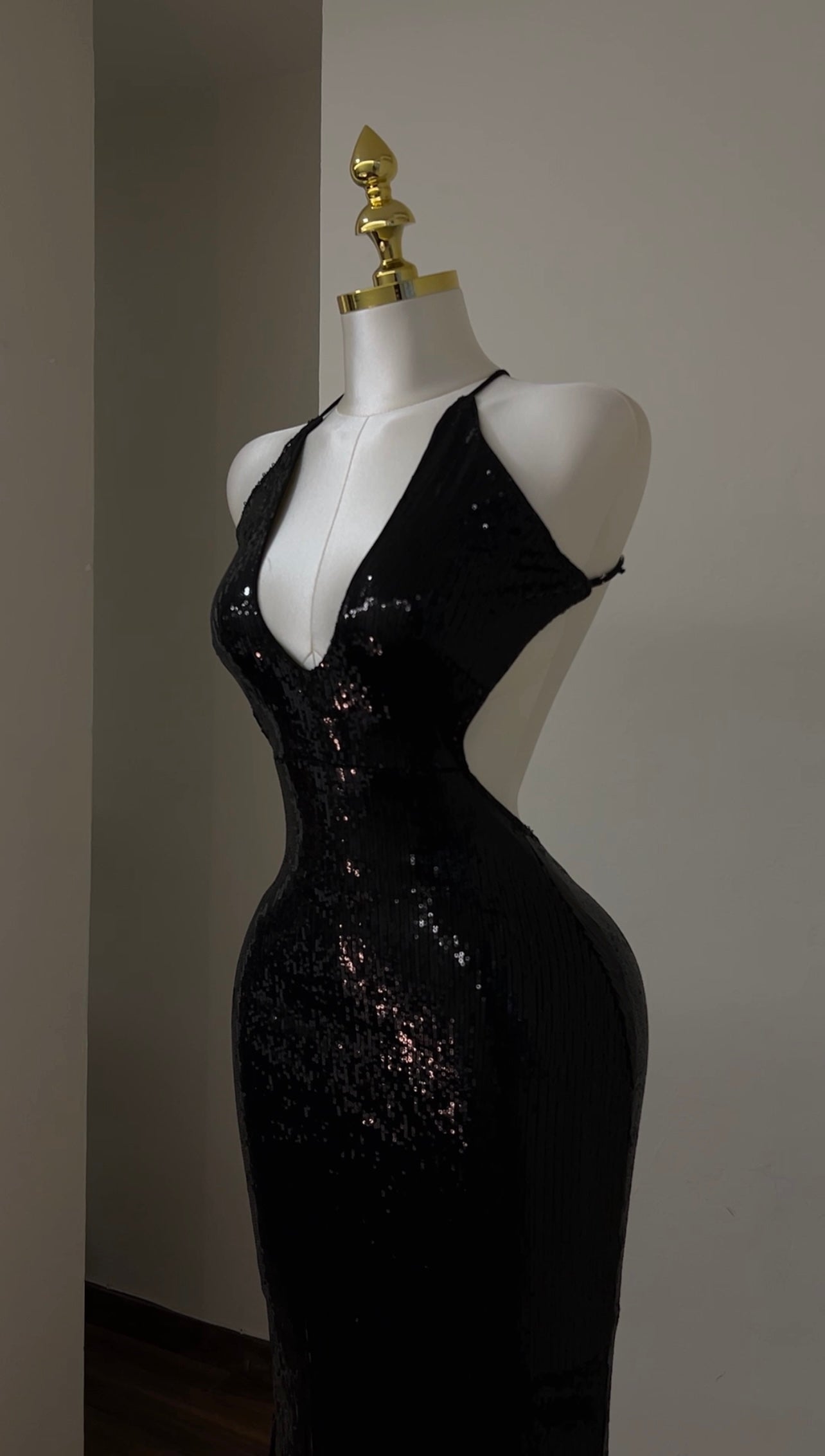 Glamour Night Black Maxi Dress