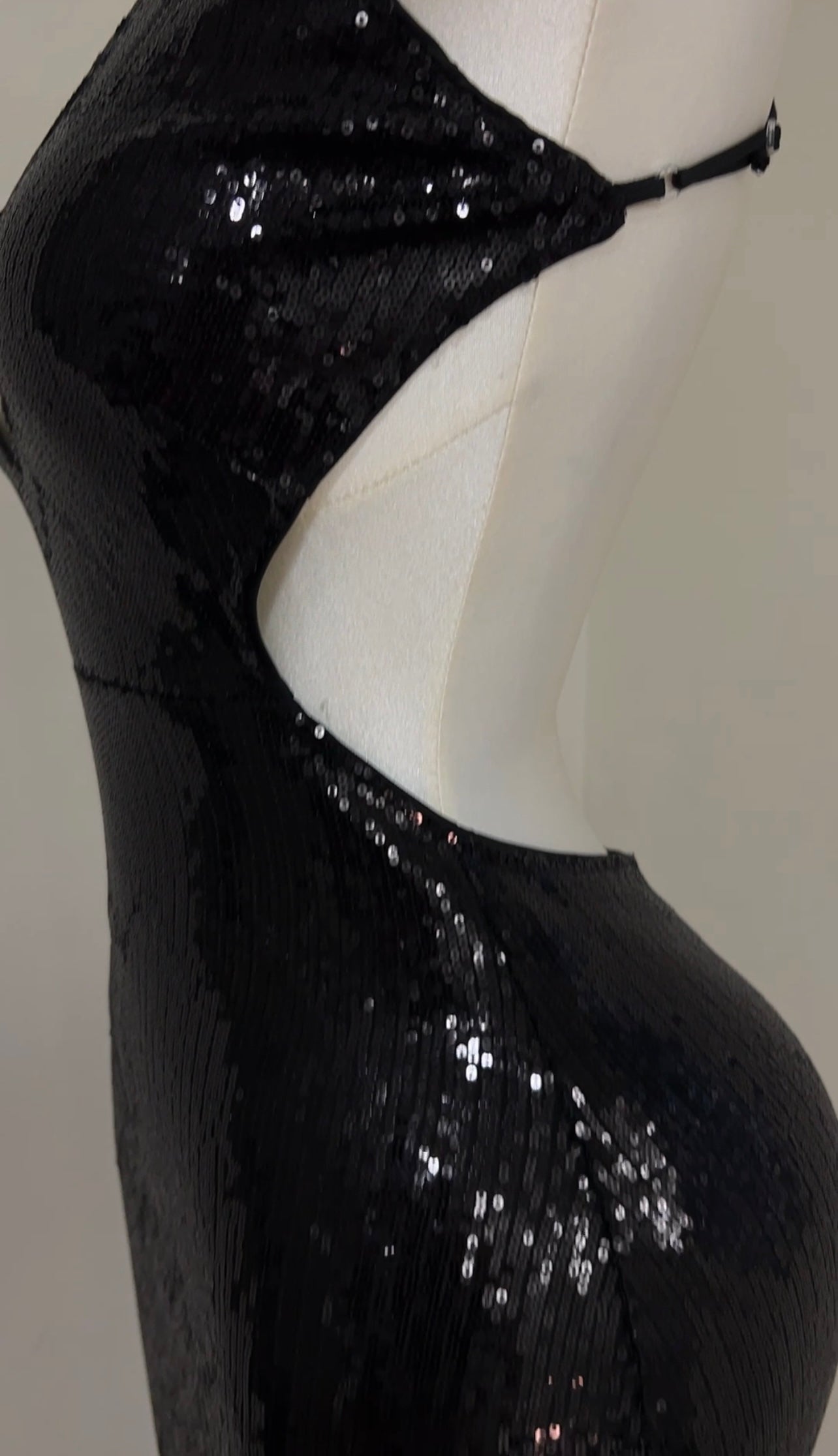 Glamour Night Black Maxi Dress