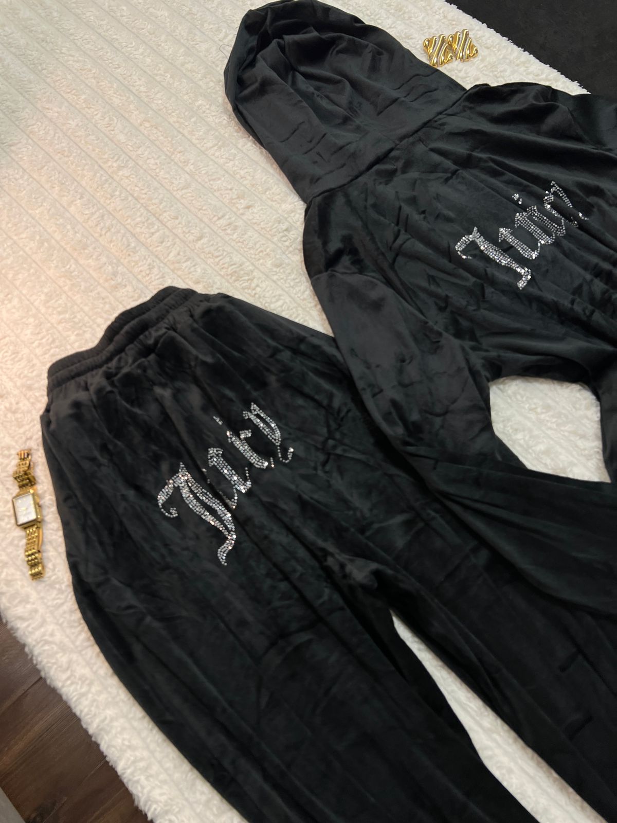 Auraly Juicy Velvet Set